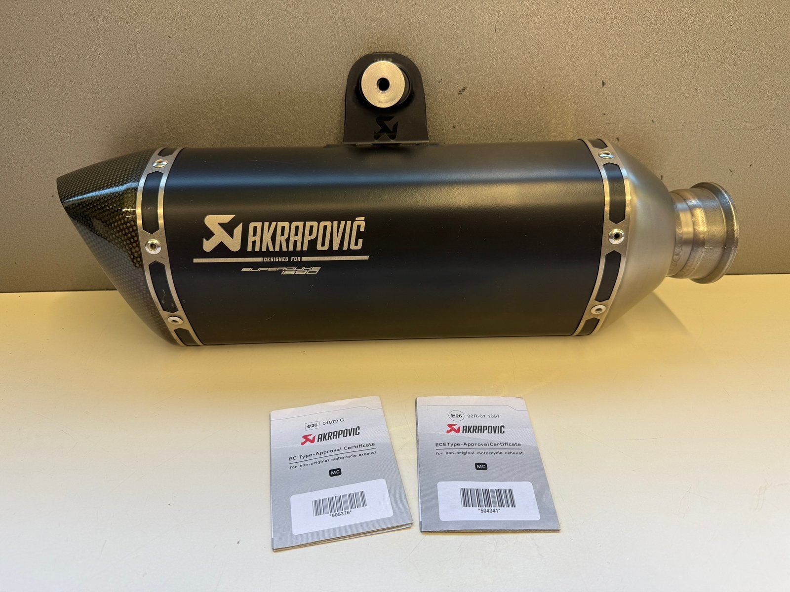 échappement KTM Superduke 1290R Gen1/2 Akrapovic, Enlèvement ou Envoi, Utilisé