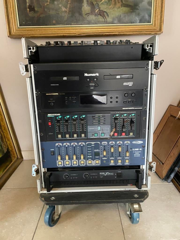Professionele muziekinstalatie, Ophalen, Zo goed als nieuw