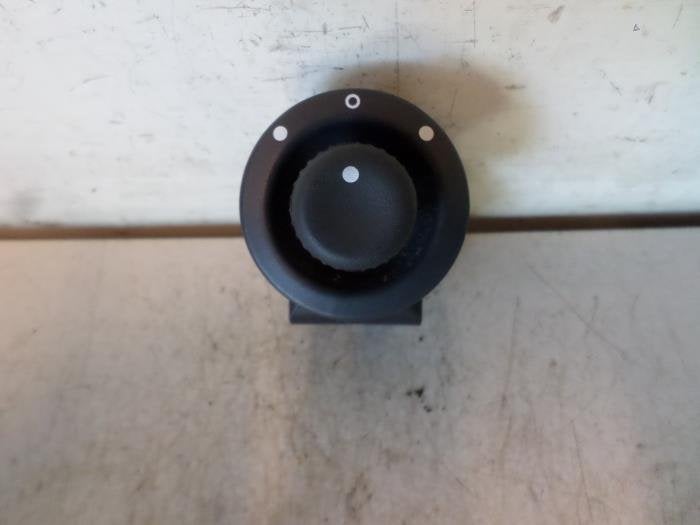 Commutateur rétroviseur d'un Renault Clio (Clio 2 98-), Autos : Pièces & Accessoires, Renault, -, 3 mois de garantie, Utilisé