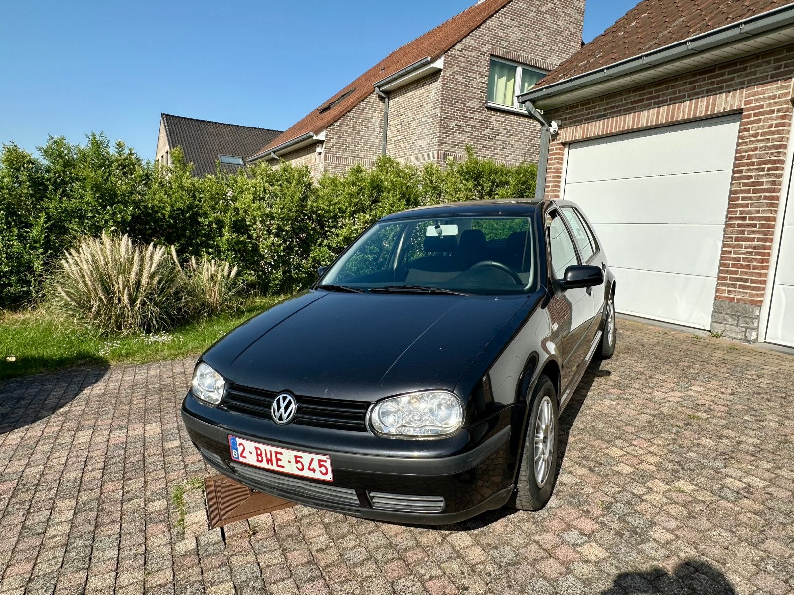 VW GOLF 4 - BENZINE LEZ OK 2030 - GEKEURD V Verkoop -AIRCO !, Achat, Boîte manuelle, Noir, 5 portes
