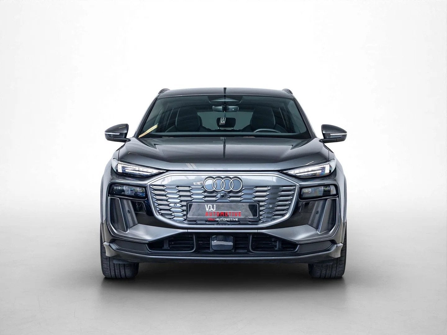 Audi Q6 e-tron LAUNCH EDITION 55 E-TRON|S-LINE|360|STOPLIC, Cuir, Argent ou Gris, Achat, Entreprise