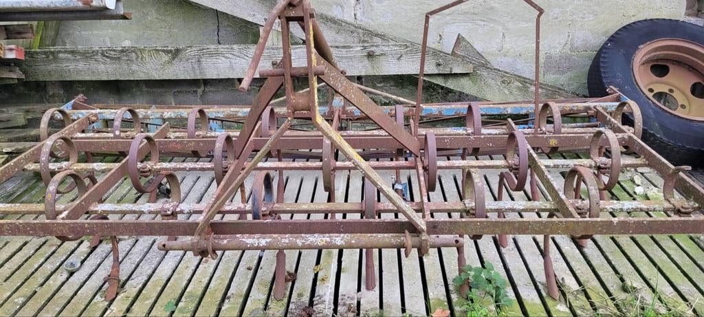 Triltandcultivator met rol, Ophalen