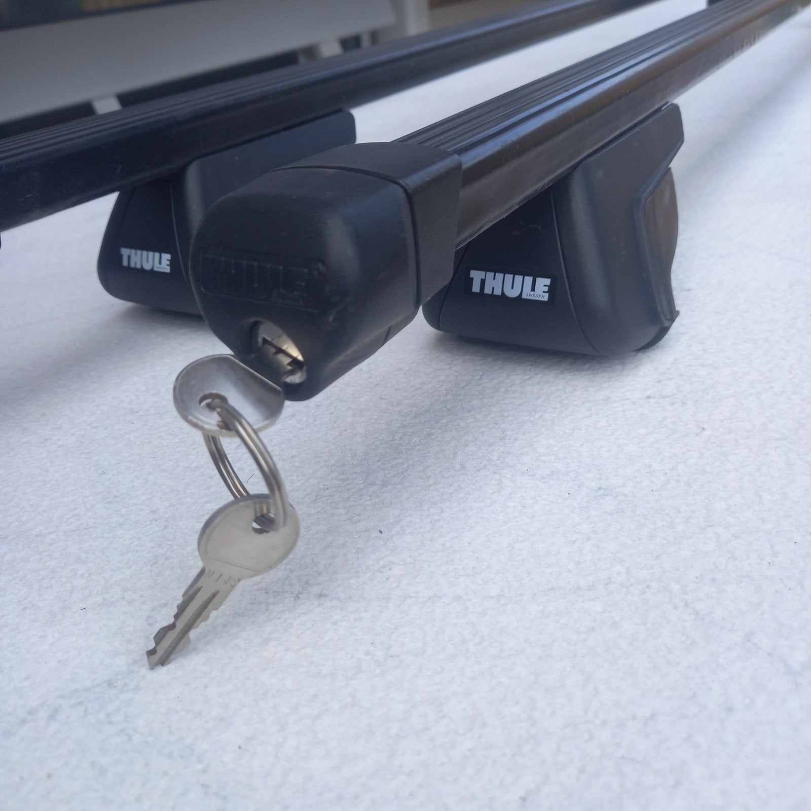 THULE DAKDRAGERS, Ophalen