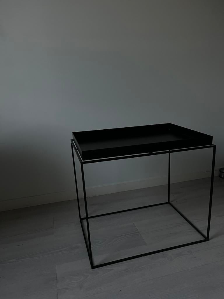 HAY bijzettafel, Huis en Inrichting, Ophalen, Zo goed als nieuw