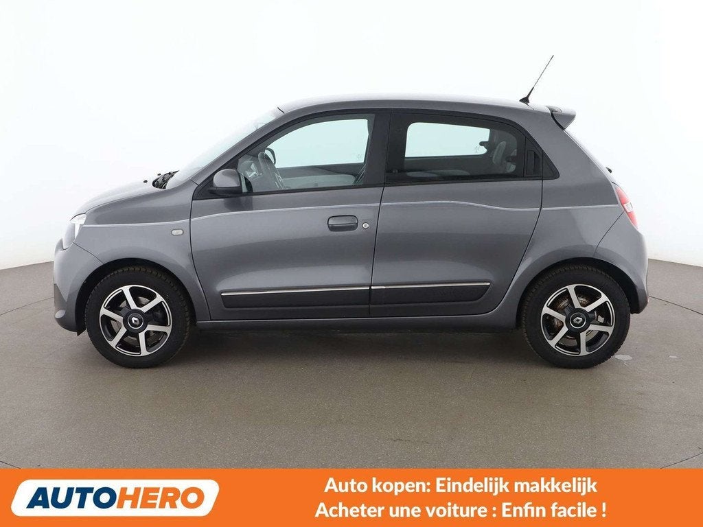 Renault Twingo 0.9 Intens (bj 2017, automaat), Auto's, Automaat, Gebruikt, Parkeersensor, 943 kg