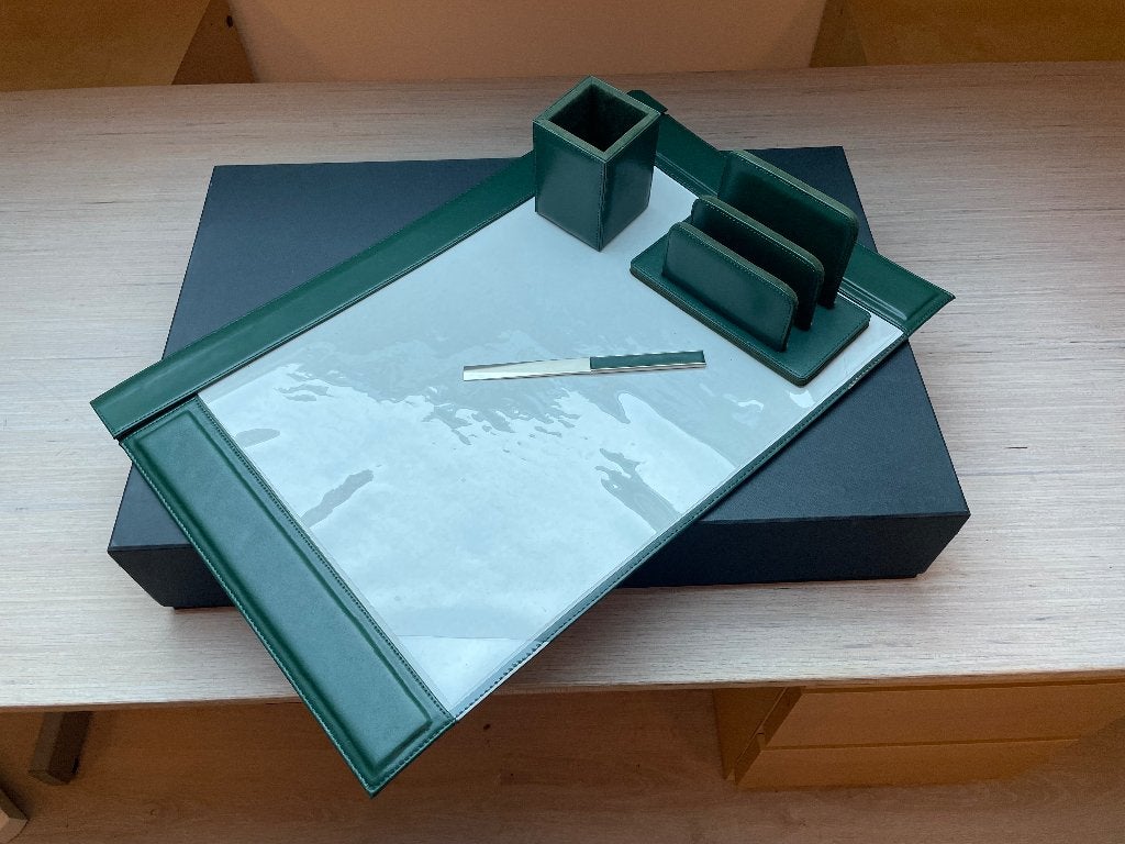 set de bureau, Enlèvement, Neuf
