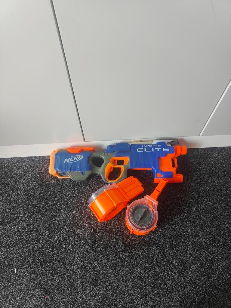 Nerf elite hyperfire, Ophalen
