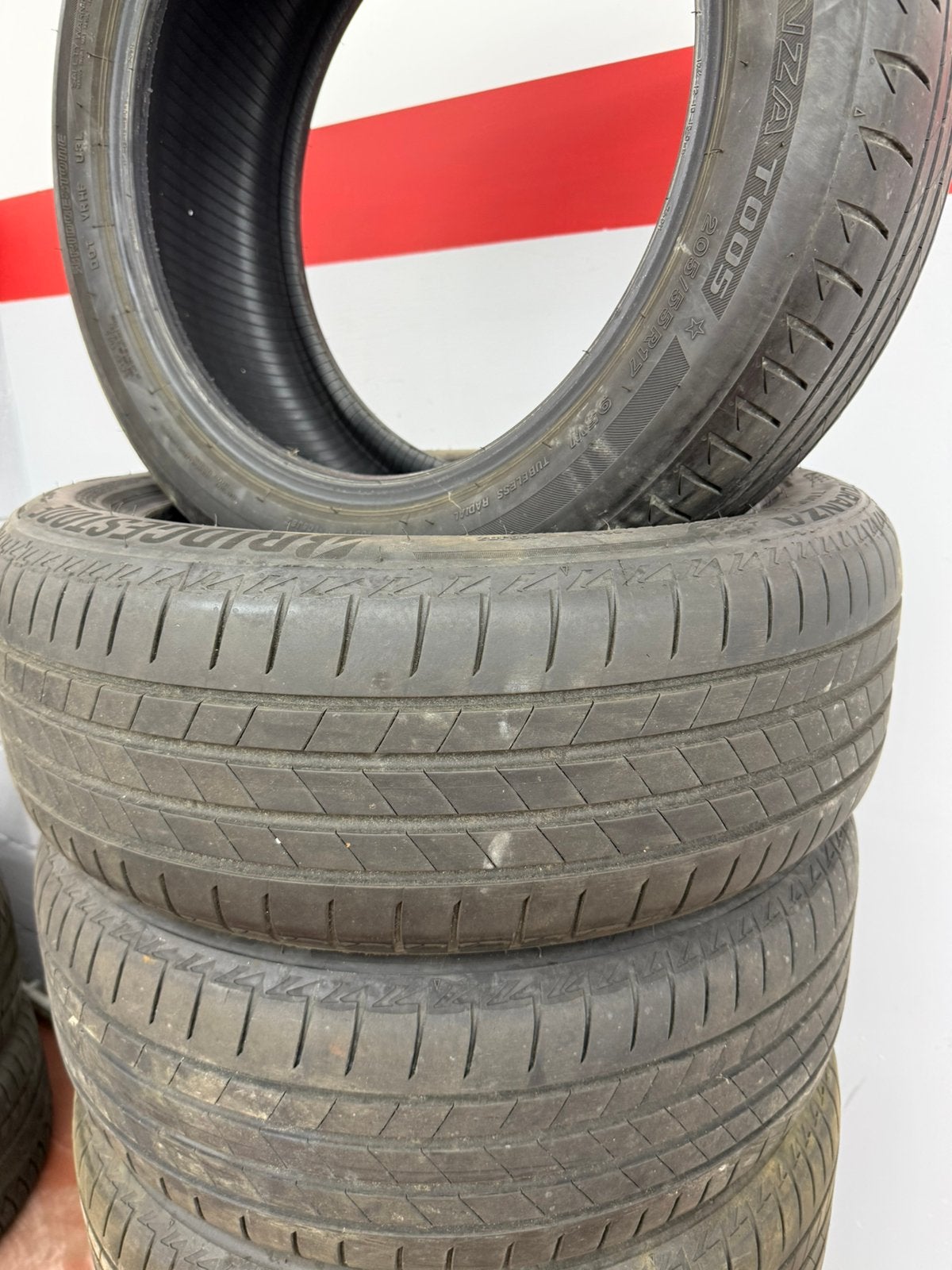 Bridgestone 4 banden pneux d’été peu de km, Autos : Pièces & Accessoires, Pneus & Jantes, Véhicule de tourisme, Pneus été, 205 mm