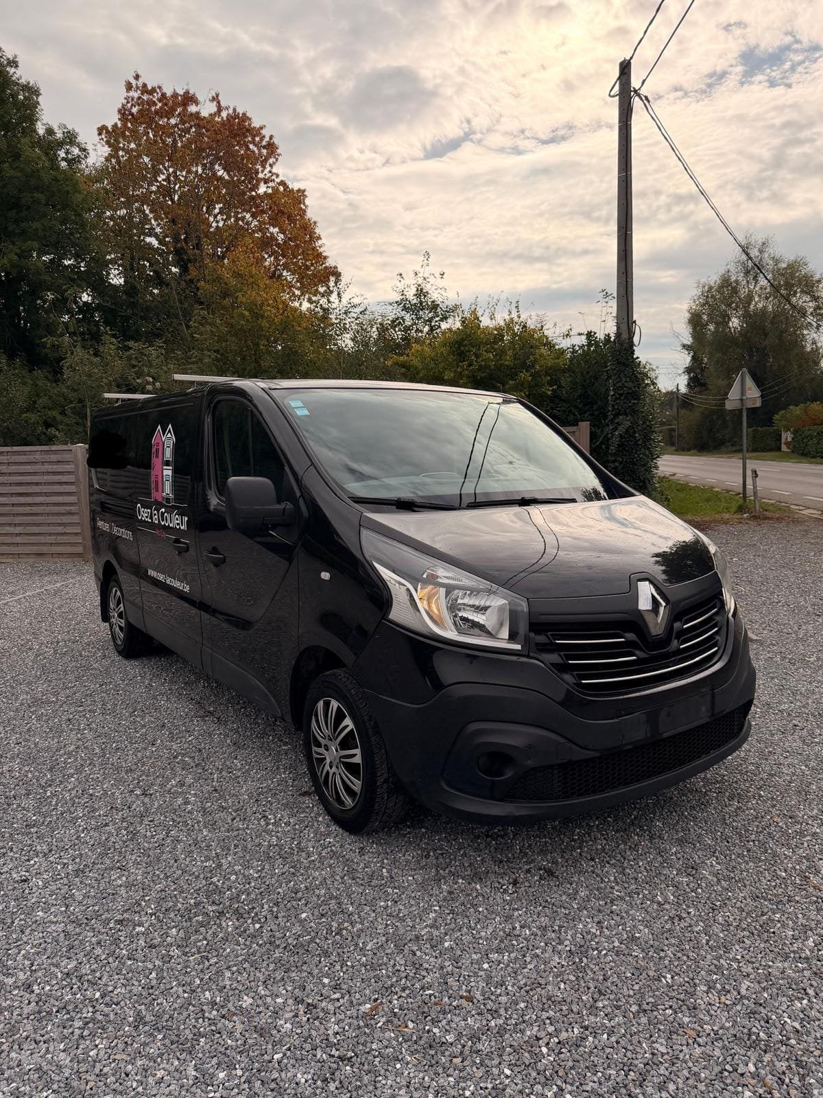 Renault trafic 2019 132000km gsm 0497296747 8900€ fix, Autos, Particulier, Achat, Renault