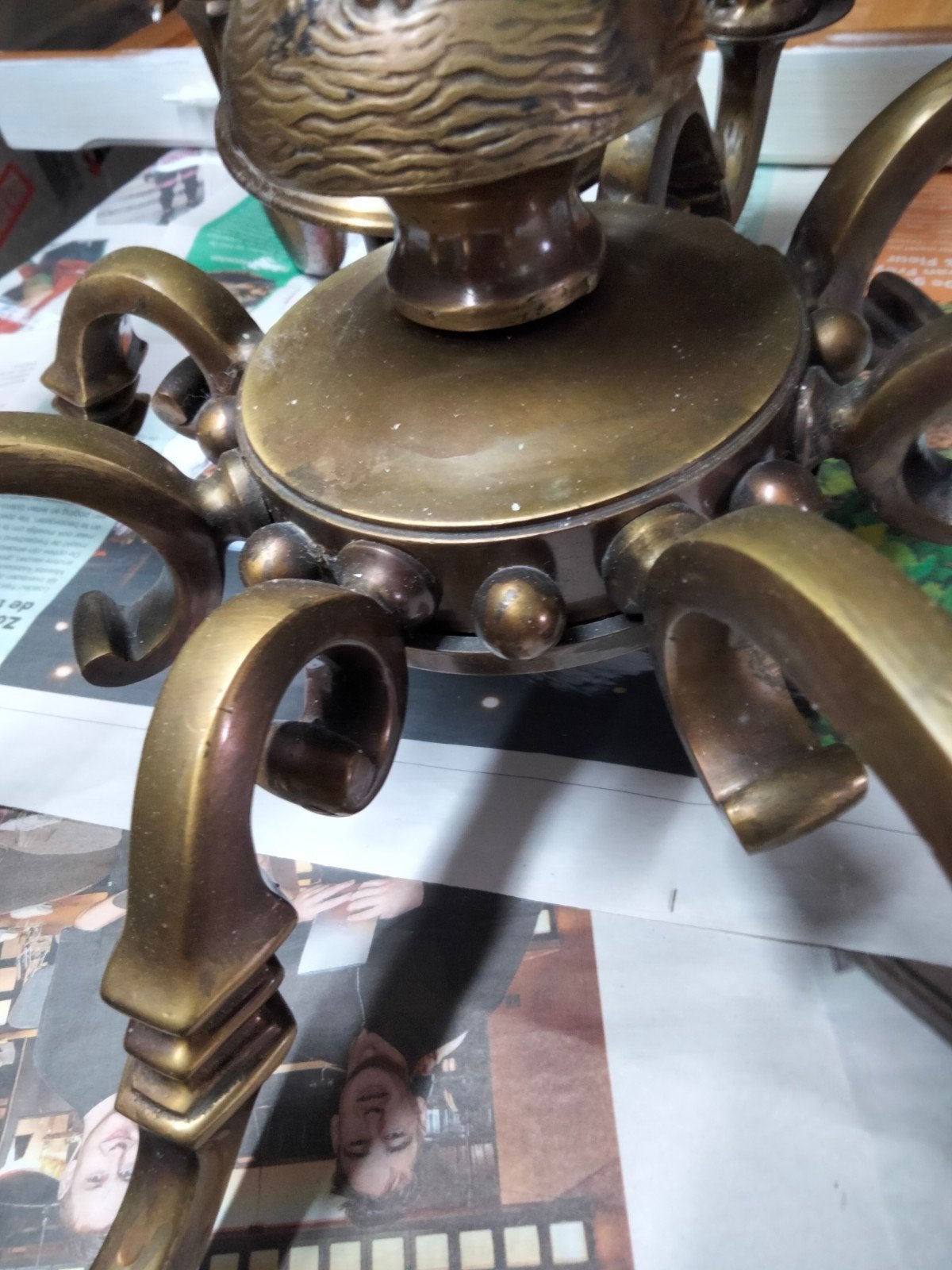 Massief bronzen luster met engelen, weegt 15 a 16kg, Ophalen, Koper of Brons