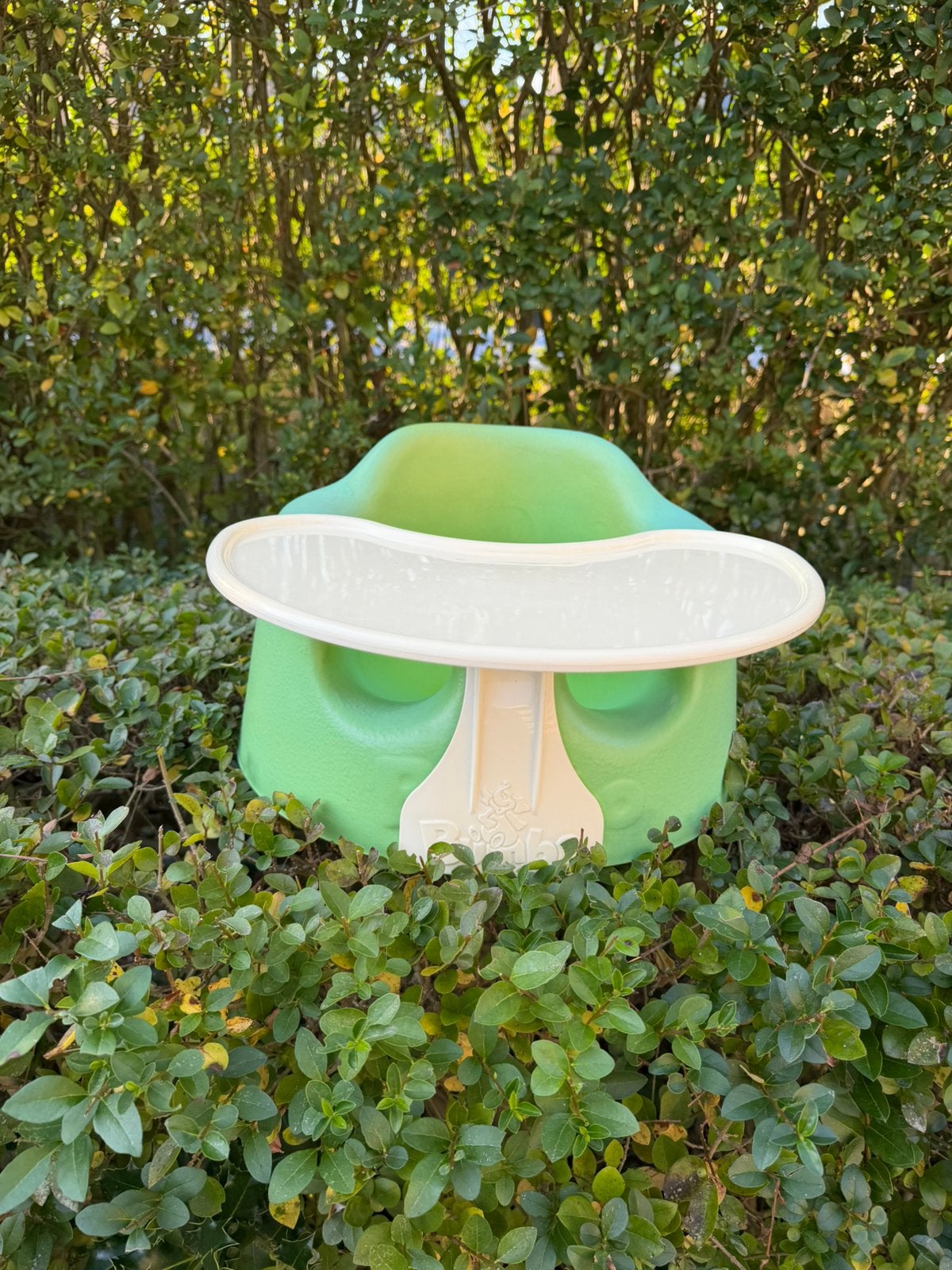 Bumbo babyzitje groen met eetblad, Kinderen en Baby's, Ophalen, Gebruikt
