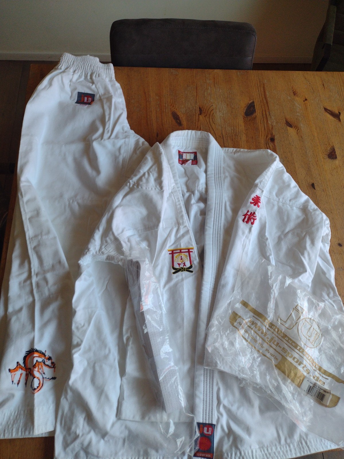 kimono ju sports maat 170, nieuw, Sports & Fitness, Sports de combat & Self-défense, Enlèvement ou Envoi, Neuf