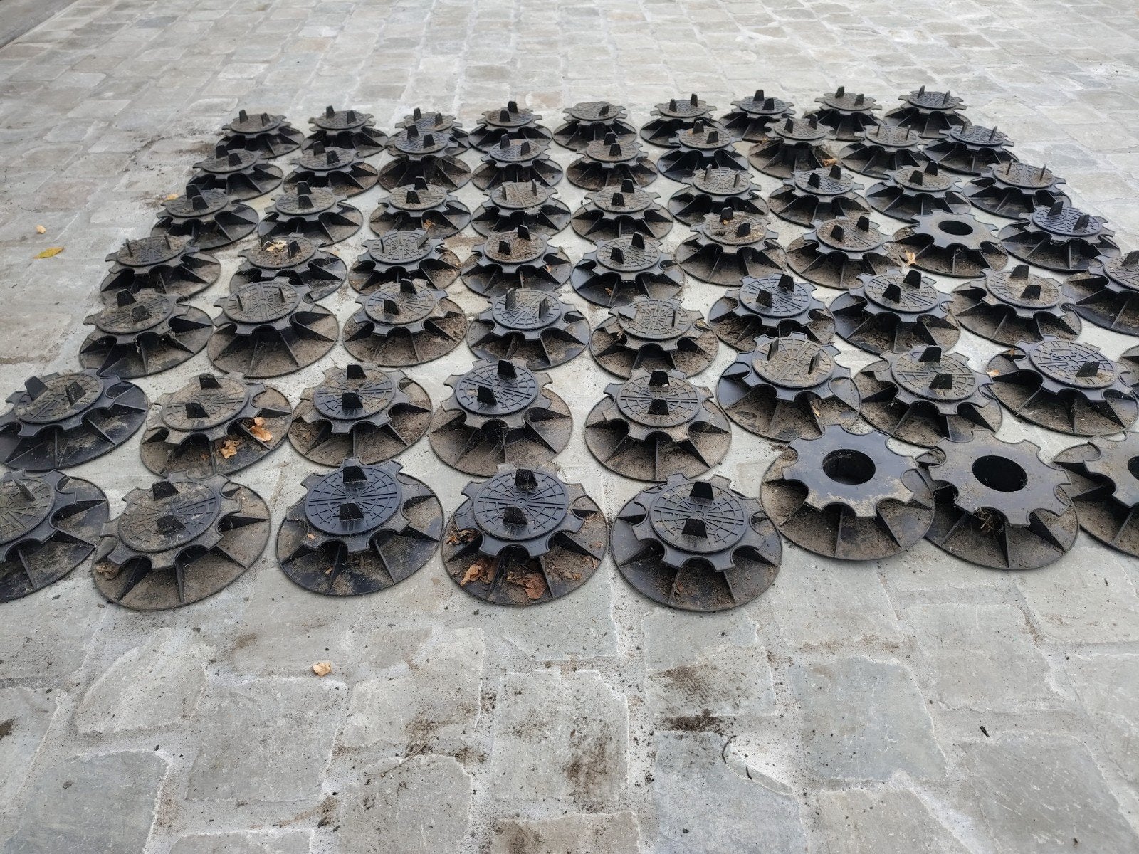 regelbare terrasdragers (63 stuks), Ophalen, Gebruikt, Zwart