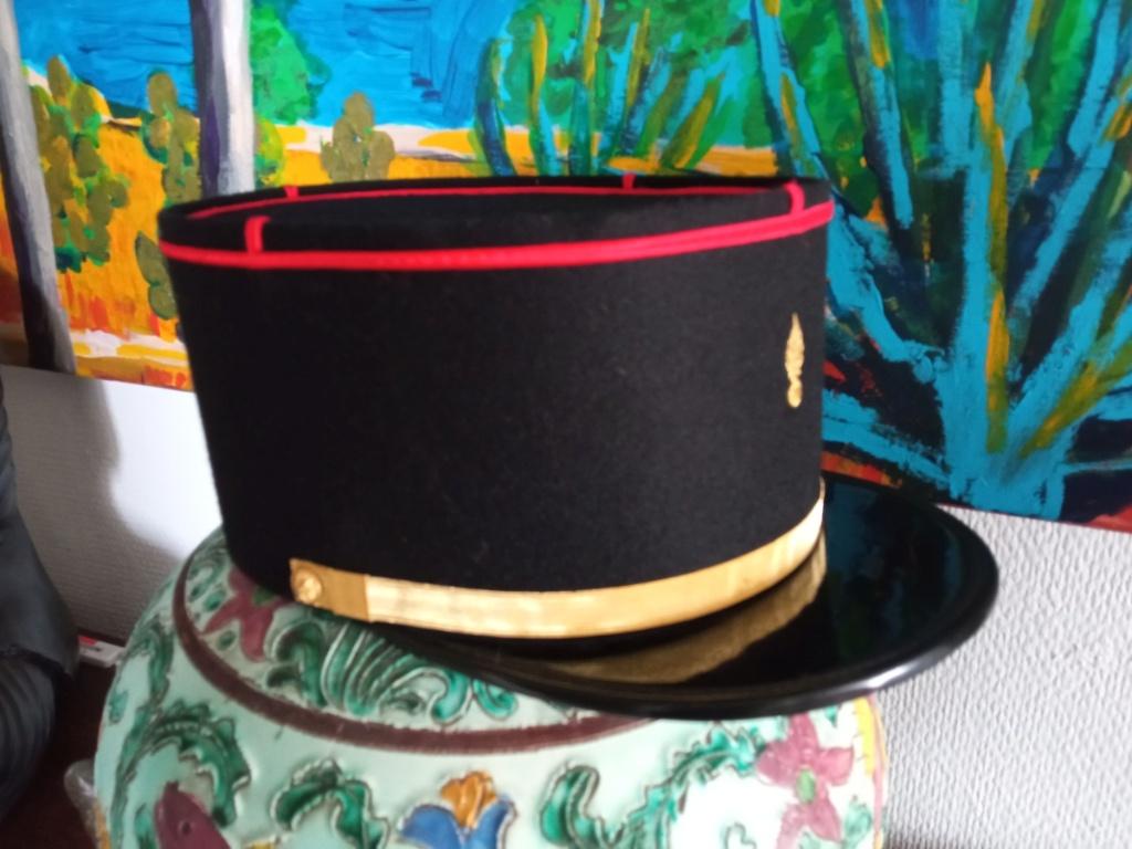 Militaria Armée Française Képi Sous-Officier AT, Collections, Envoi, Armée de terre, Vêtements ou Chaussures