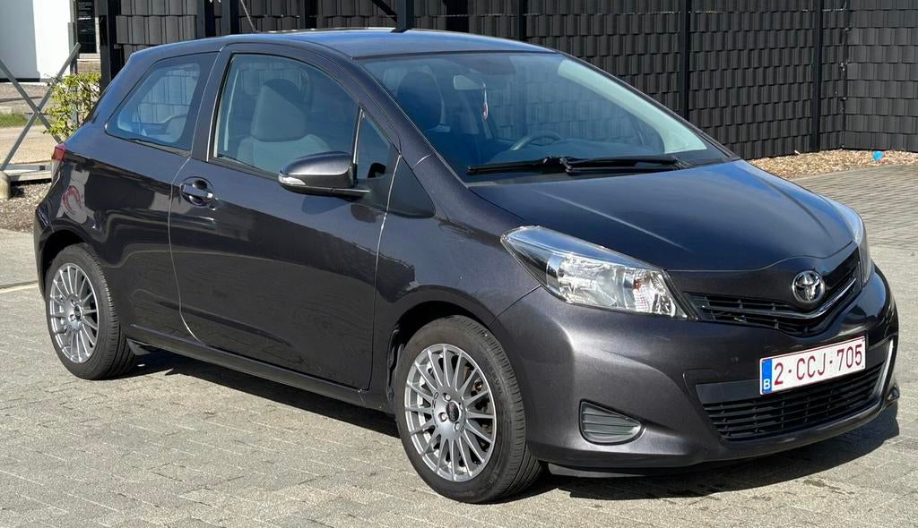 Toyota Yaris 1.33 vvt-i, Auto's, Voorwielaandrijving, Euro 5, Stof, 4 cilinders