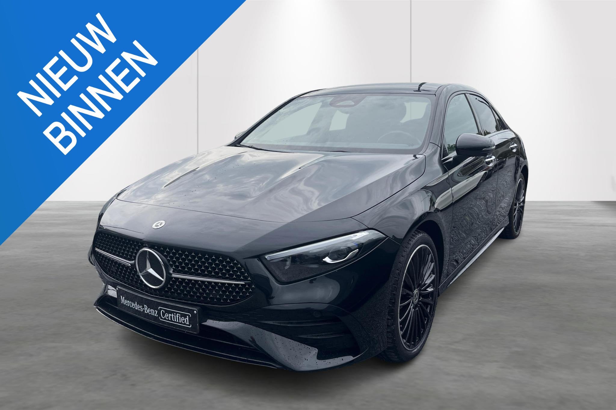 Mercedes-Benz A-Klasse Limousine A 250 e AMG Line, Autos, https://public.car-pass.be/vhr/62380045-f852-412b-af45-df80a0d032da