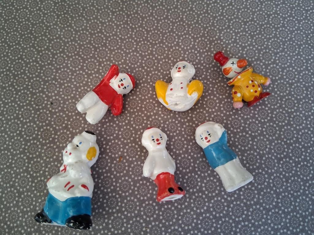 Porseleinen mini clowns, Enlèvement ou Envoi