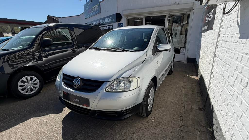 Vw Fox 1.2 essence 33.929 km 12 mois de garantie, Argent ou Gris, Achat, Entreprise, Boîte manuelle