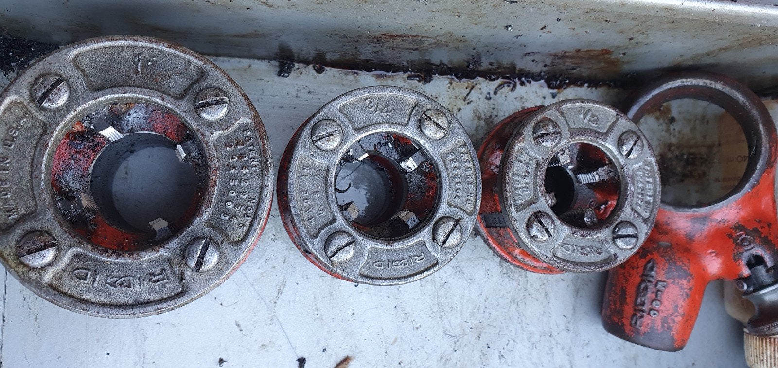 ridgid draadsnijset, Ophalen, Ridgid