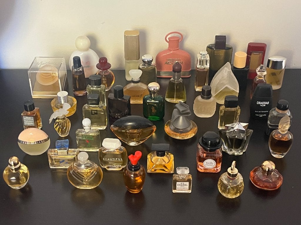 collection de 43 miniatures de parfum, Collections, Enlèvement ou Envoi, Utilisé, Miniature, Plein
