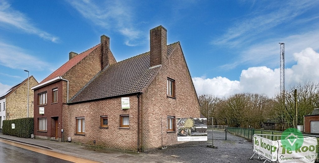 Alleenstaande woning, naastliggend bouwgrond+weide, Eernegem, 222 m², 518 kWh/m²/jaar, Hoekwoning, Provincie West-Vlaanderen
