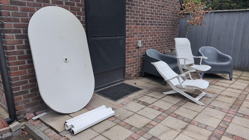 Tuintafel met twee stoelen, Ophalen, Gebruikt, Overige materialen, Eettafel