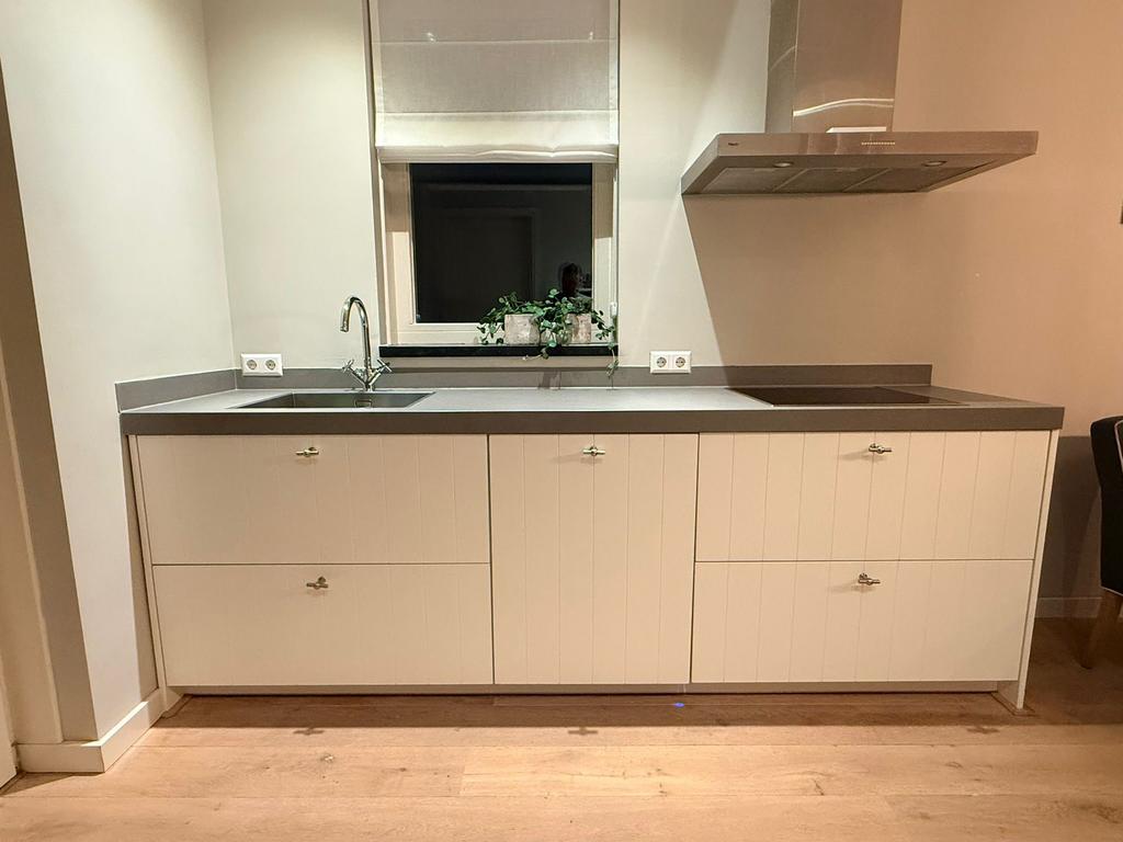Complete Nette Rechte Keuken + Keramiek + GEDEMONTEERD, Huis en Inrichting, Keuken | Complete keukens, Dubbelwandige keuken, Overige kleuren