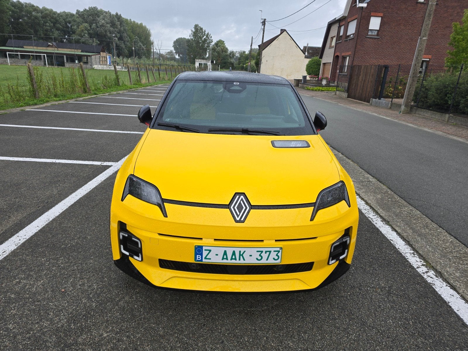 Renault r5 e tech iconic 150 comfort range 52 kwh reeds GVV!, Autos, Autres modèles, Achat, Entreprise, Jaune