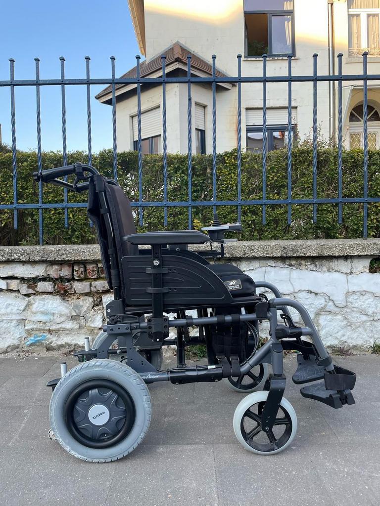 Invacare Action 4 elektrische opvouwbare rolstoel Nieuw, Ophalen of Verzenden, Inklapbaar, Zo goed als nieuw, Elektrische rolstoel