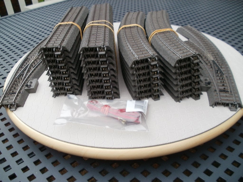 Marklin Ho C rails treinbaan met groot rangeerspoor.184x84cm, Hobby en Vrije tijd, Wisselstroom, Rails, Ophalen of Verzenden, Zo goed als nieuw
