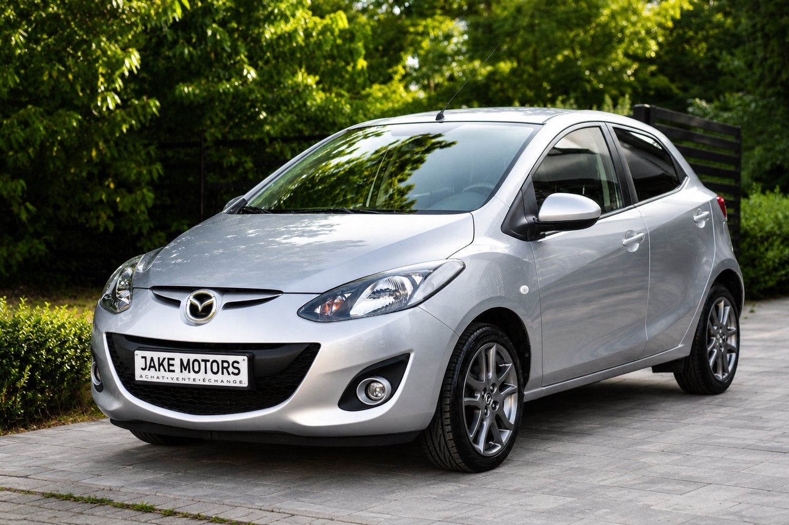 2 1.3i Sport Navigator/CLIM/JA/GARANTIE/, Auto's, Mazda, Voorwielaandrijving, Zwart, 4 cilinders, 62 kW