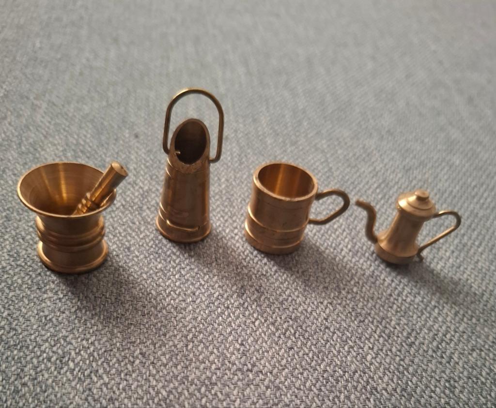 Koperen miniatuur potjes, Verzamelen, Poppenhuizen en Toebehoren, Ophalen of Verzenden