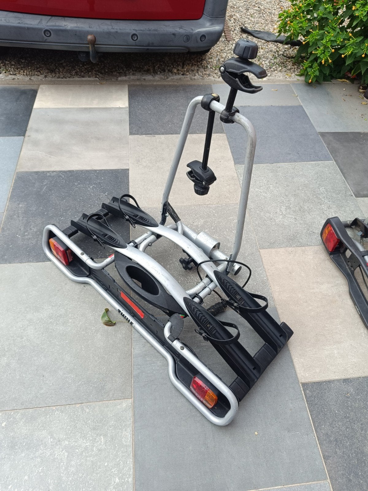 Thule fietsenrek voor 2 fietsen, Auto diversen, Ophalen, 2 fietsen, Gebruikt, Trekhaakdrager