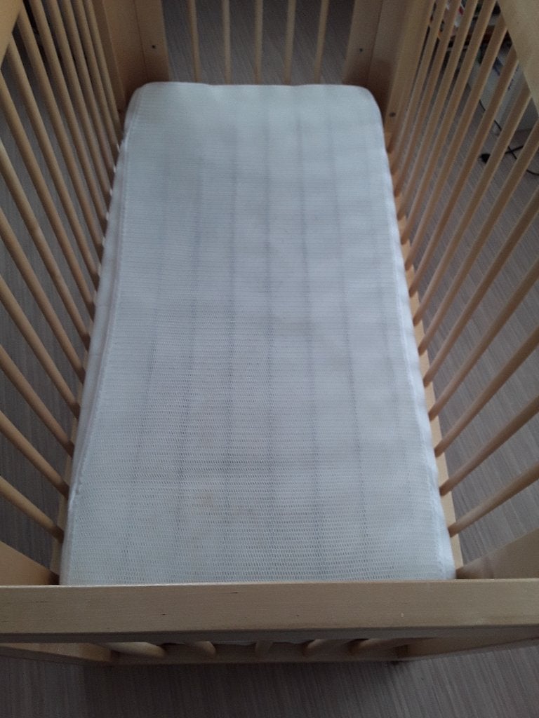 Matelas Aerosleep, Respirant, Garçon ou Fille, Comme neuf, Enlèvement