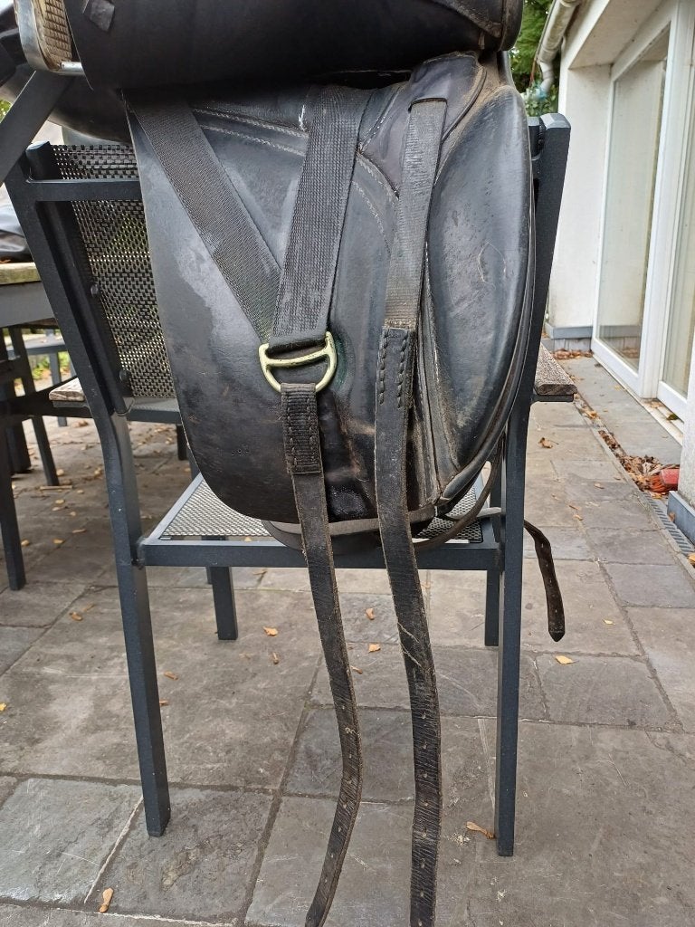 Dressuur zadel BR, Dieren en Toebehoren, L (17.5 inch), Dressuur, Wijd, Ophalen of Verzenden