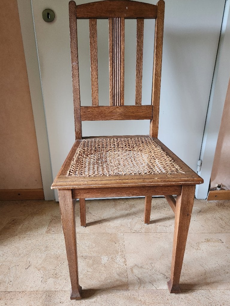 Eetstoelen met rieten zitting, Enlèvement