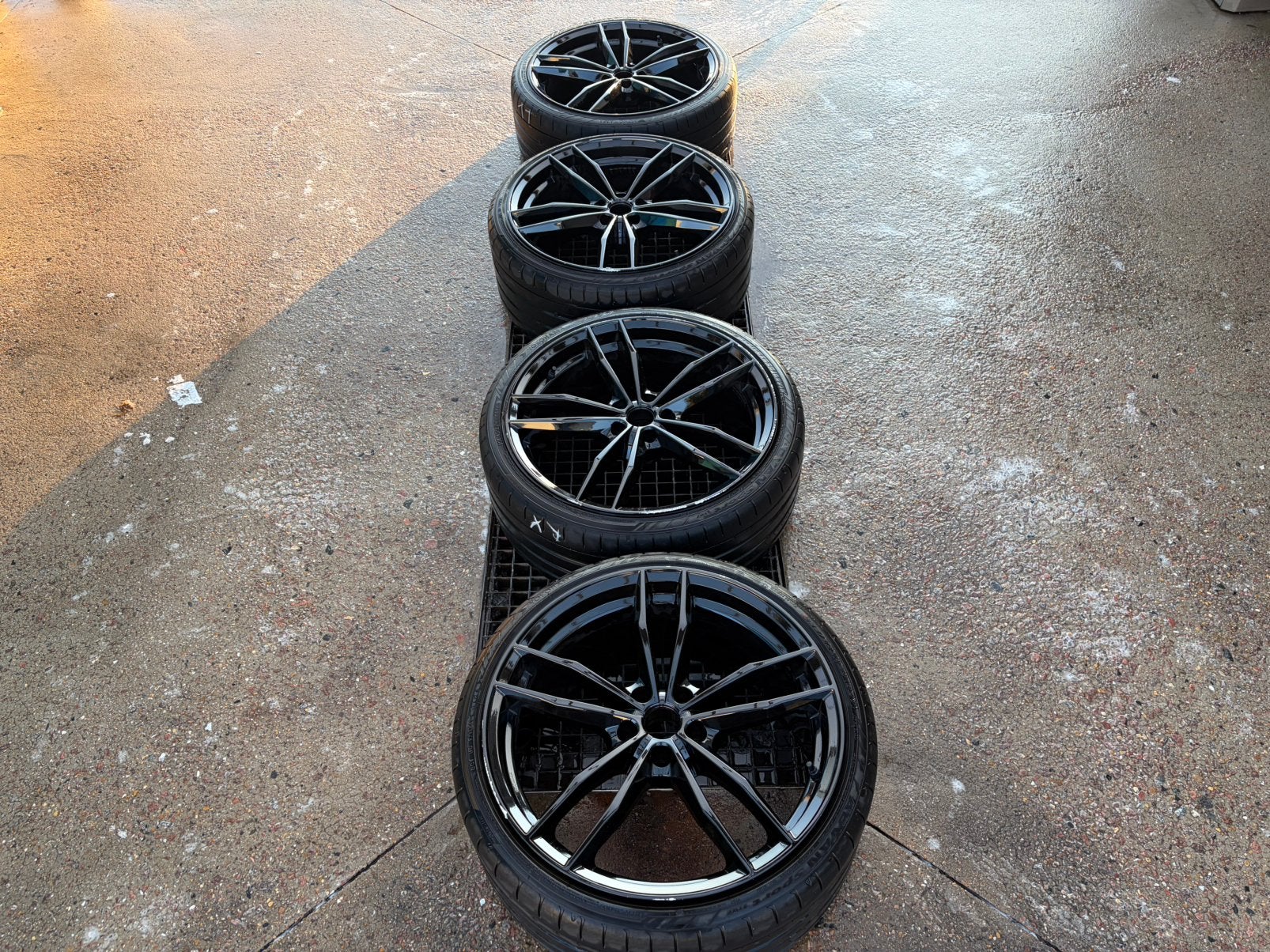 GMP Swan Black - Yokohama Advan Sport V107 - Breedset 20”, Auto-onderdelen, Banden en Velgen, Ophalen, Gebruikt, 255 mm, Banden en Velgen