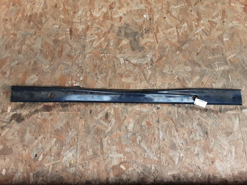 SIERLIJST DORPEL BMW 5 serie (E39) (01-1995/12-2004), Gebruikt, Mevr. I. Hauben, BMW, Rue de l'Espoir 34 34
4030  GRIVEGNÉE, BE