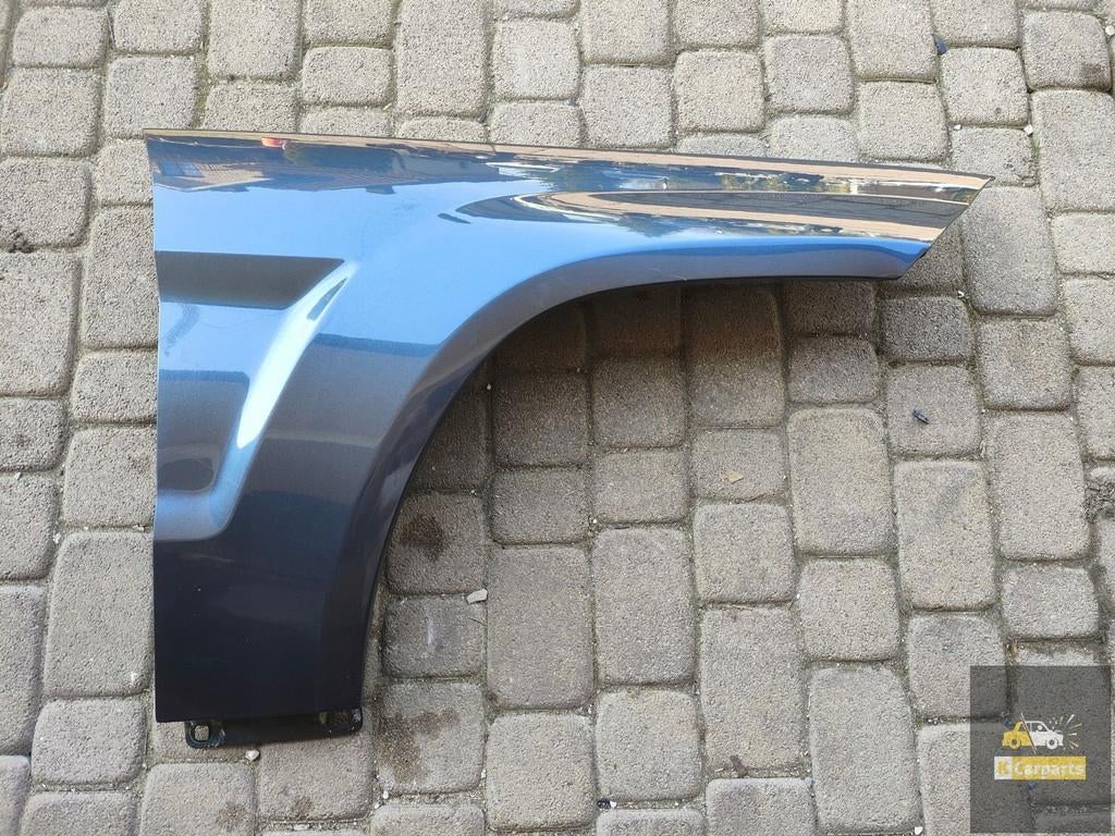 MERCEDES GLK X204 08- RECHTERVOORVLEUGEL, Gebruikt, Mercedes-Benz AG, Mercedes-Benz, Mercedesstrasse 120
70372  Stuttgart, DE