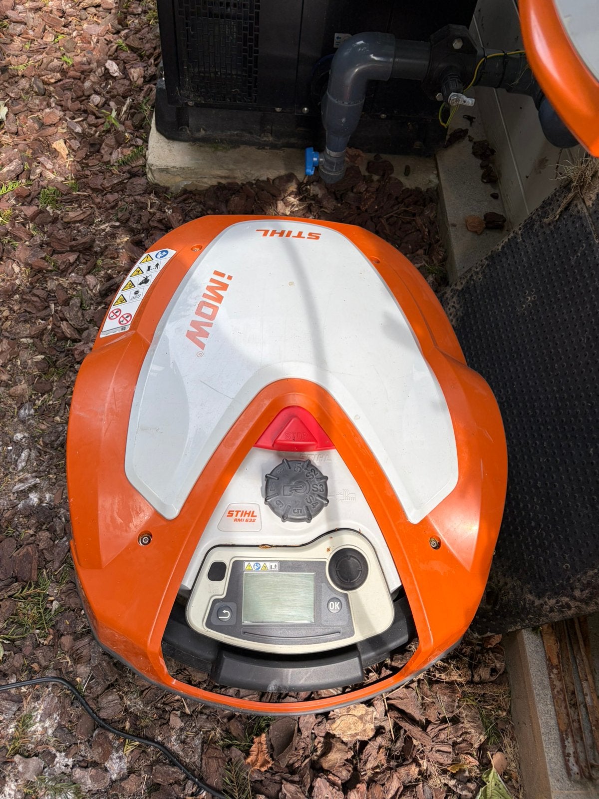 STIHL Robot tondeuse iMow, Jardin & Terrasse, Enlèvement, Comme neuf