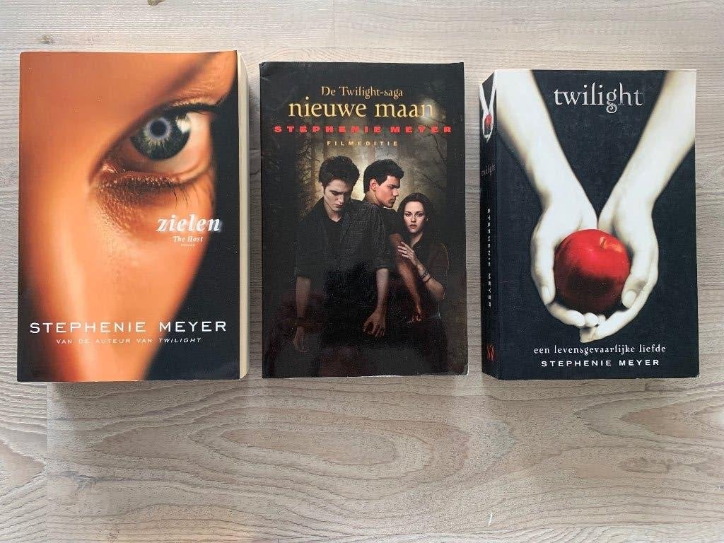 3 x Stephenie Meyer In nieuwe staat, Livres, Fantastique, Enlèvement ou Envoi, Comme neuf