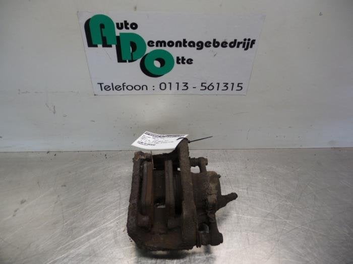 Remklauw (Tang) links-voor van een Renault Kangoo (Kangoo 2, Gebruikt, -, Renault, -