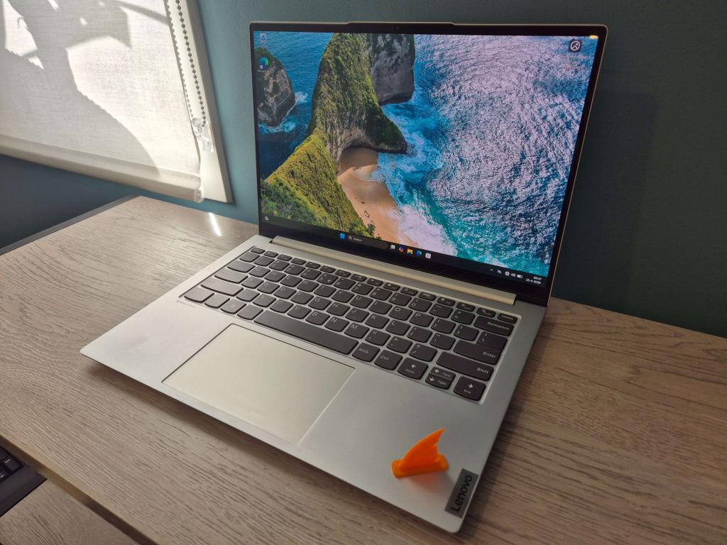 Lenovo Yoga Slim 7 Pro | R7 5800HS, MX450, 16GB, 512GB, OLED, Computers en Software, Windows Laptops, Refurbished, 14 inch, SSD