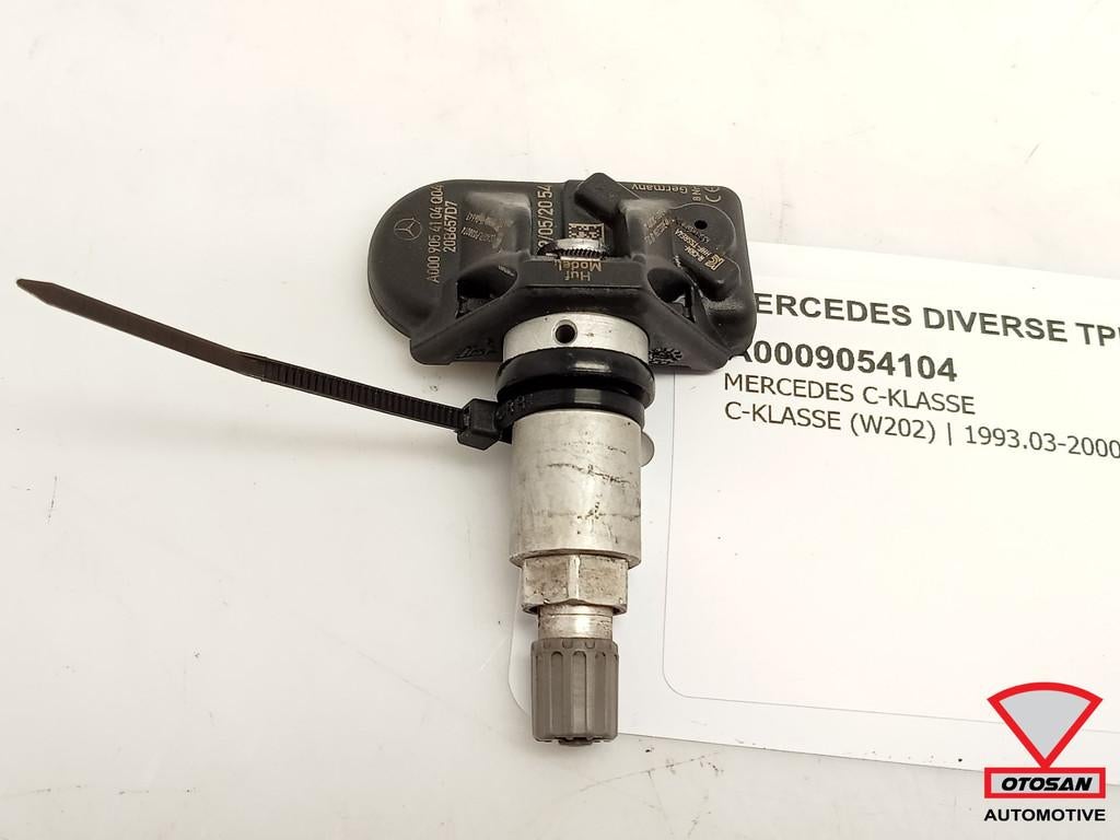 Capteur de pression des pneus Mercedes Divers TPMS Valve A00, Mercedes-Benz AG, Mercedes-Benz, Utilisé, Mercedesstrasse 120
70372  Stuttgart, DE