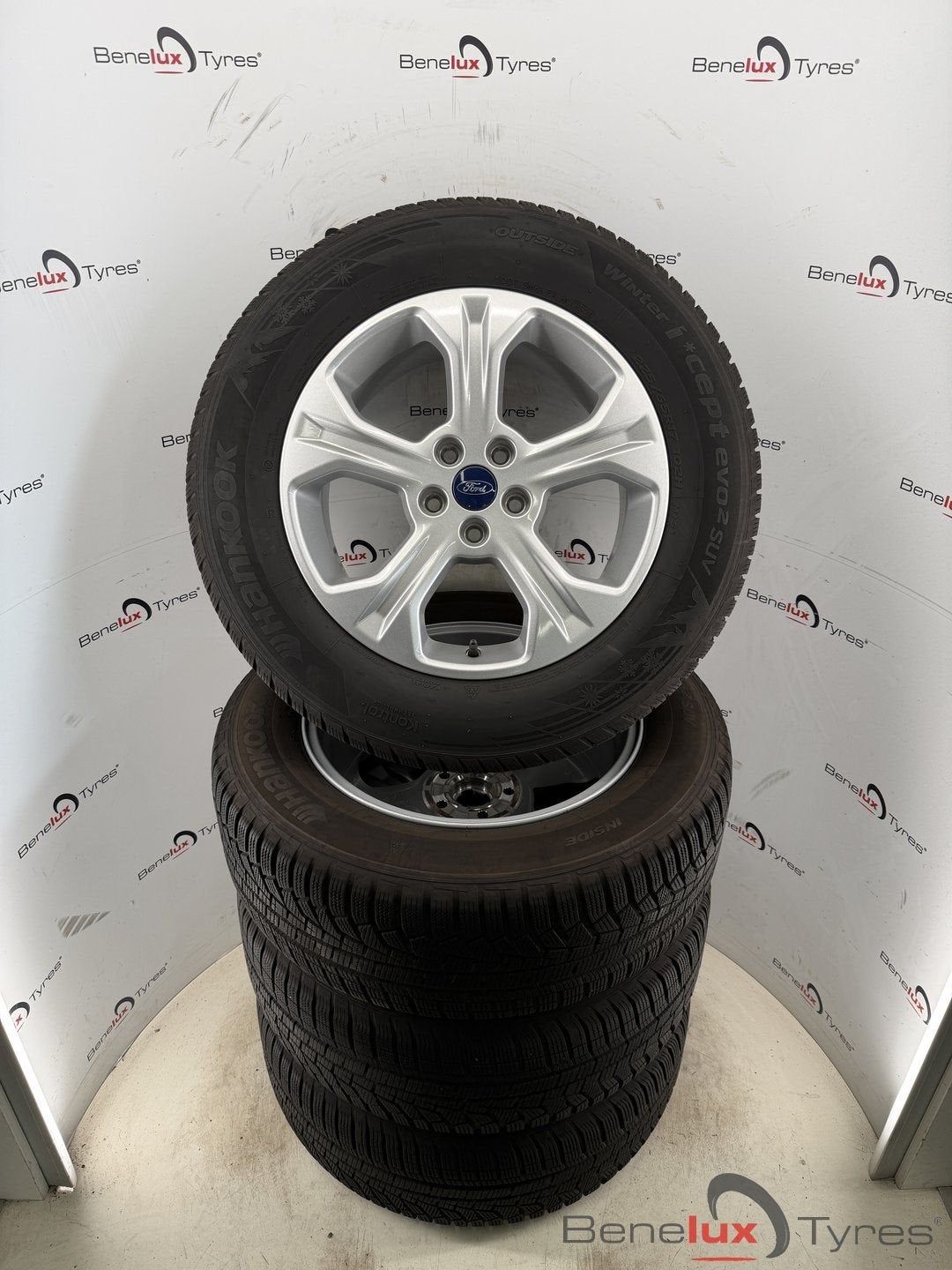 snow Ford Kuga Bronco Sport Escape Focus Mondeo C-max S-max, Auto-onderdelen, Banden en Velgen, Gebruikt, -, -, Banden en Velgen