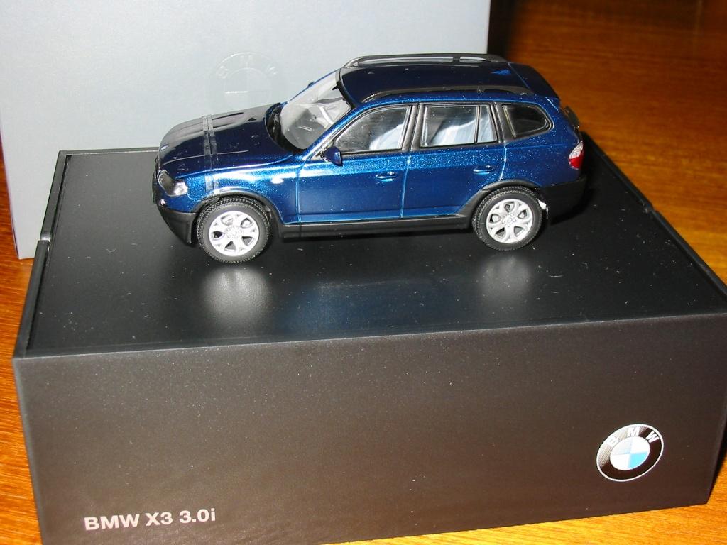 MINIATUUR  BMW  X3, Hobby en Vrije tijd, Modelauto's | 1:43, Ophalen of Verzenden, Nieuw, Auto, Kyosho