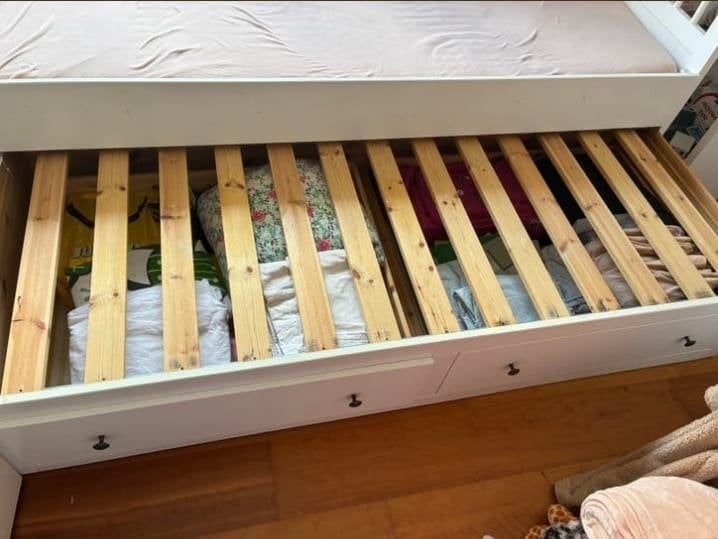 Ikea bed 80x200/160x200 met matrassen en 2 lades, Ophalen
