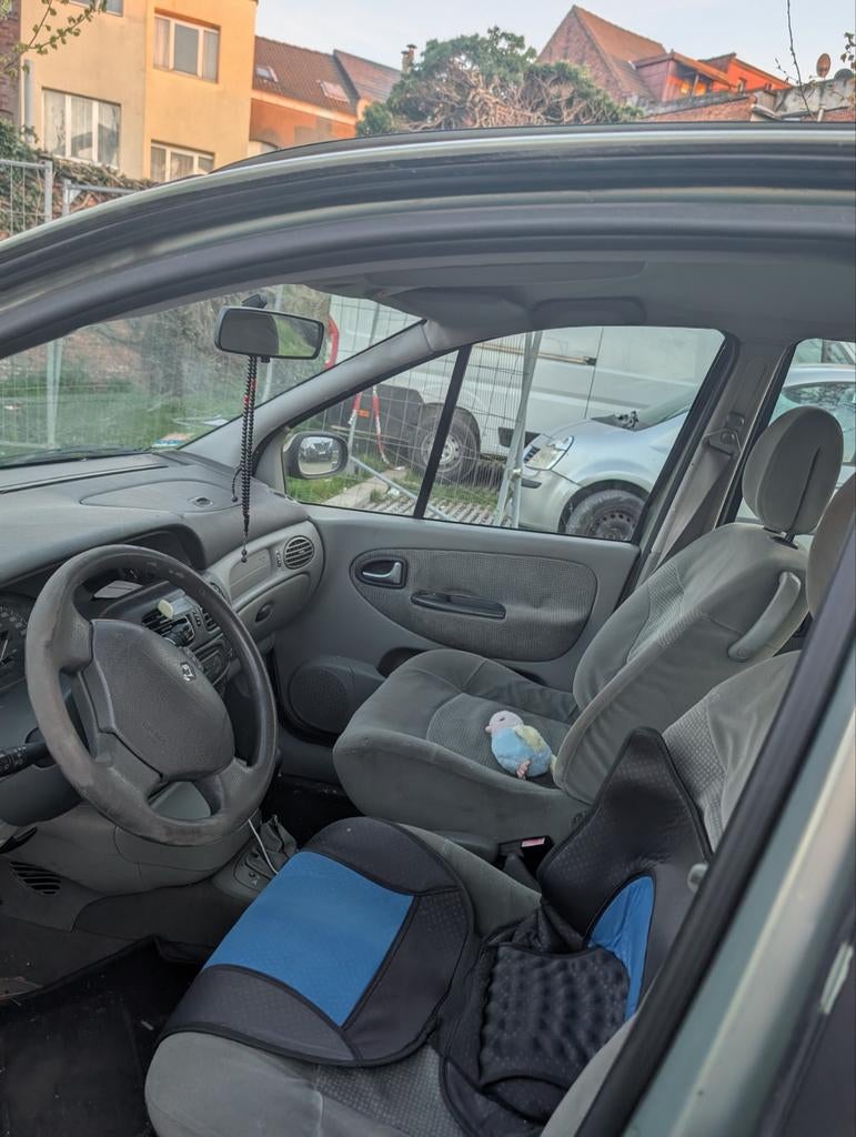 EXPORT Benzine Renault Megane scenic euro 4 rijdt prima, Ophalen, Renault