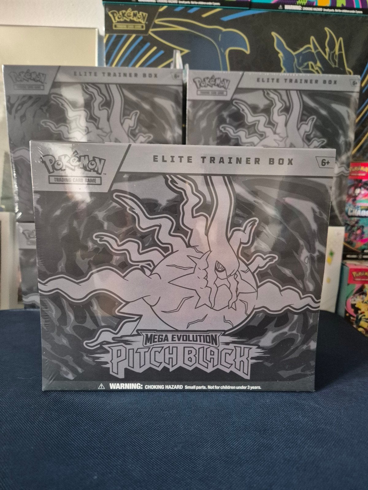 Boîte d'entraînement Pitch Black Elite, Enlèvement ou Envoi, Neuf, Booster box, Foil