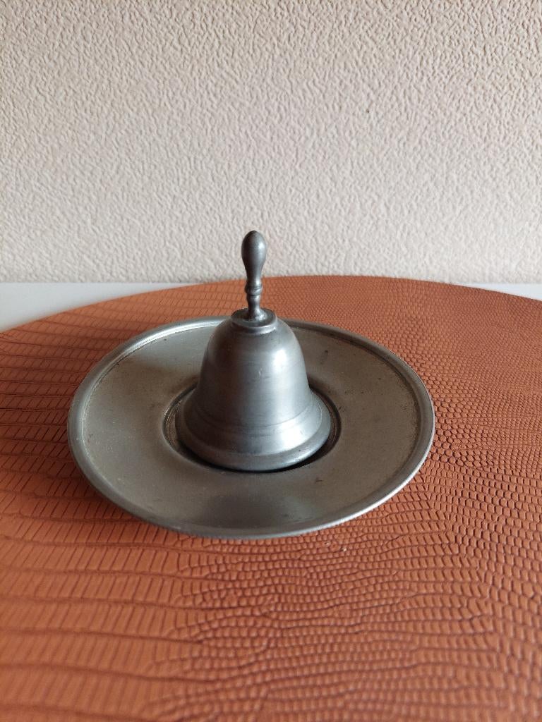 Zilveren Stolp op Schotel – 1e Gehalte (925)–131 Gram, Antiek en Kunst, Ophalen, Zilver